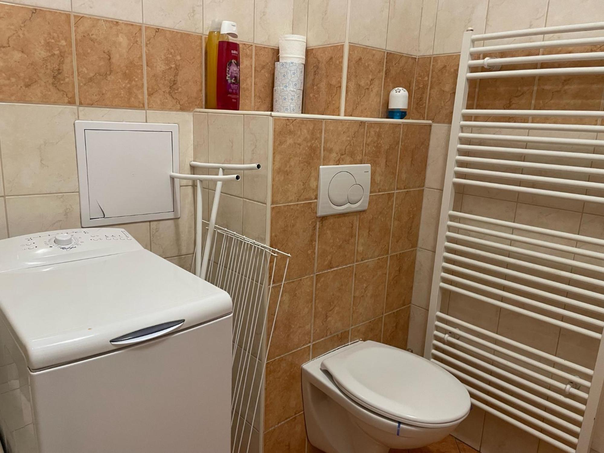Tiffany Apartment In The City Center Братислава Екстер'єр фото